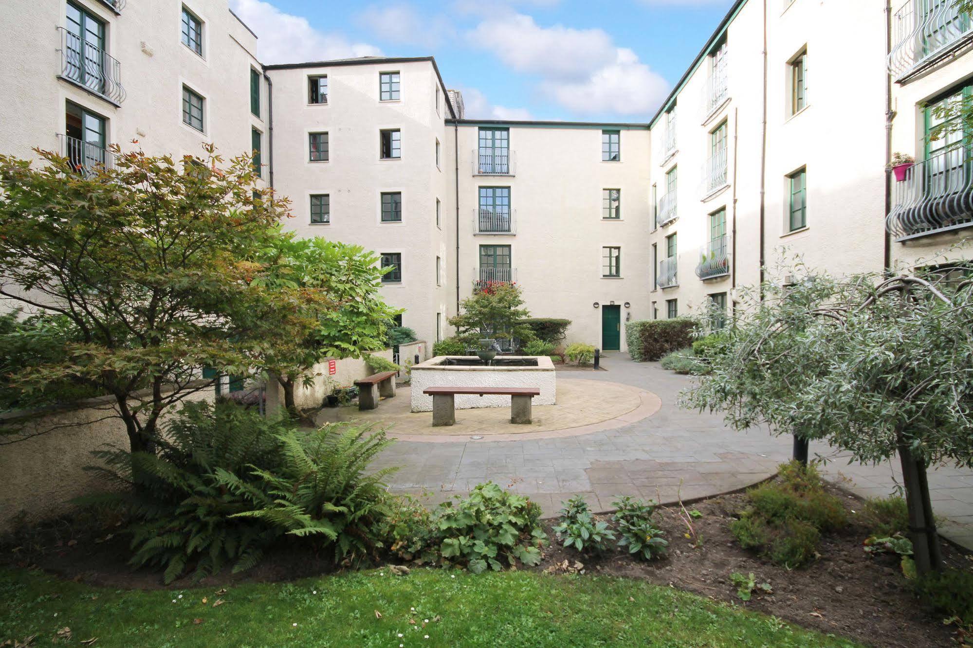Center Coady Sleeps 5 Free Car Park Space Appartement EDI